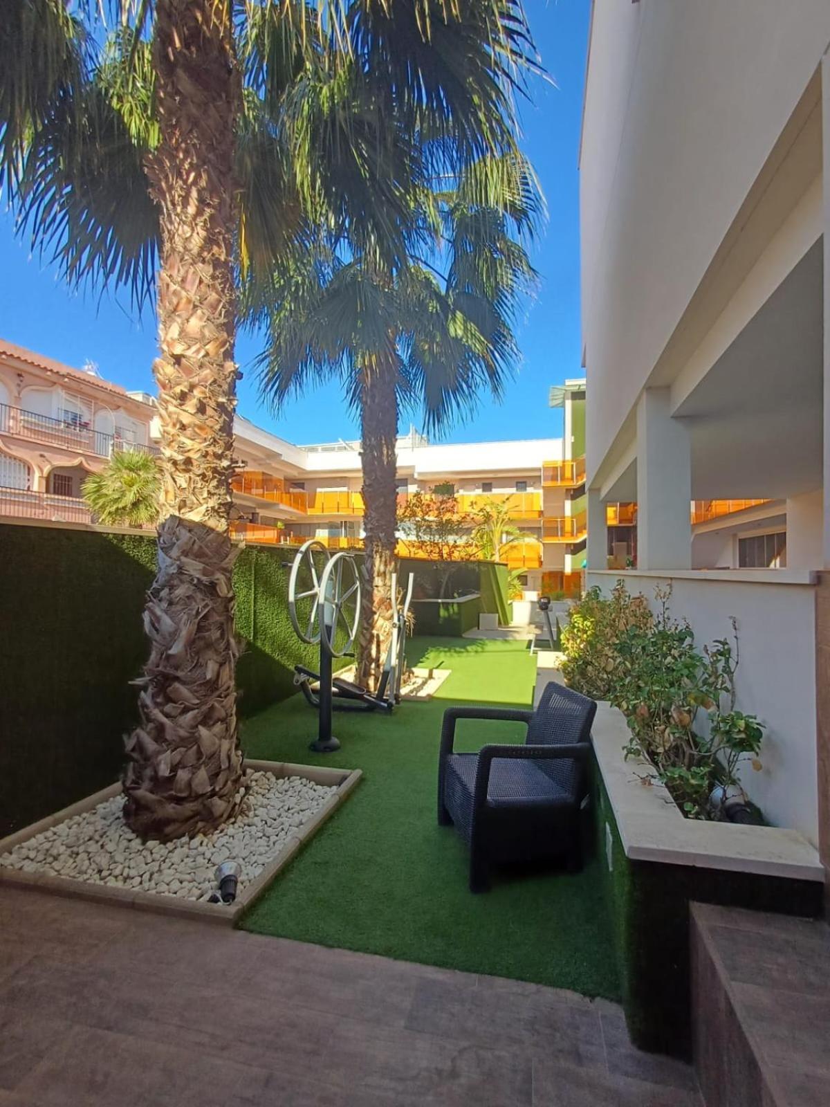 Умные Новые Аппартаменты В Торревьехе Torrevieja Eksteriør bilde