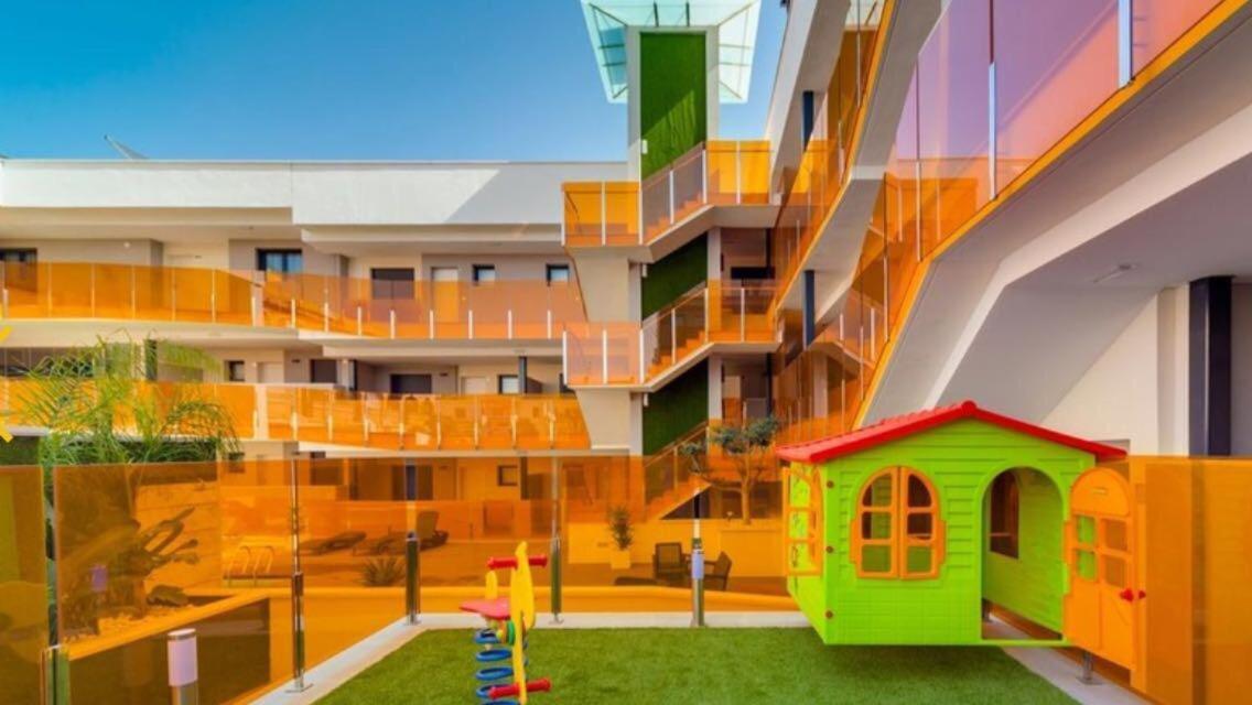 Умные Новые Аппартаменты В Торревьехе Torrevieja Eksteriør bilde